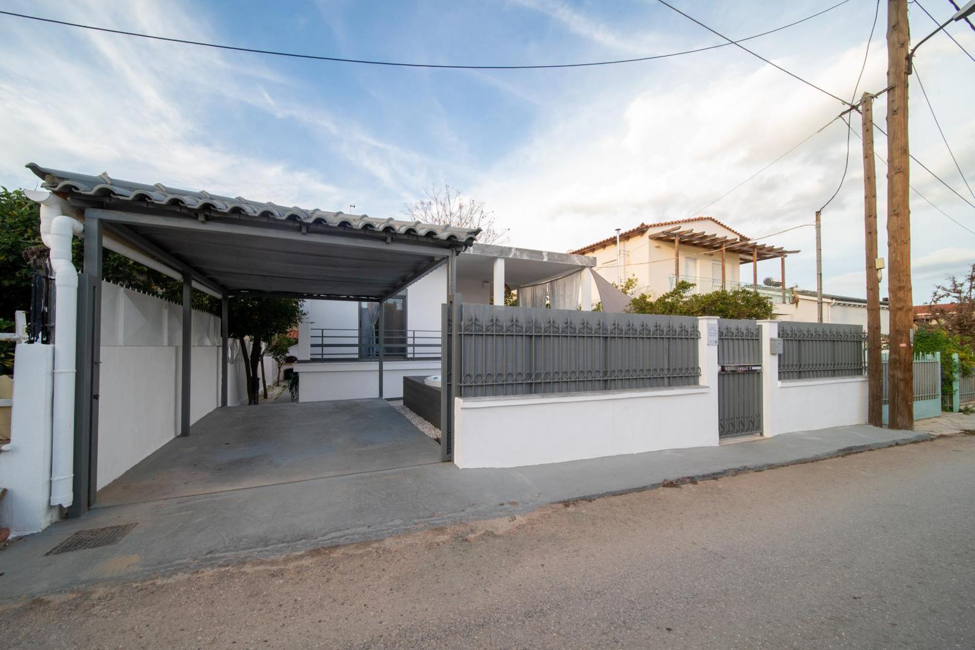Seaside House In Nea Makri Villa Екстериор снимка