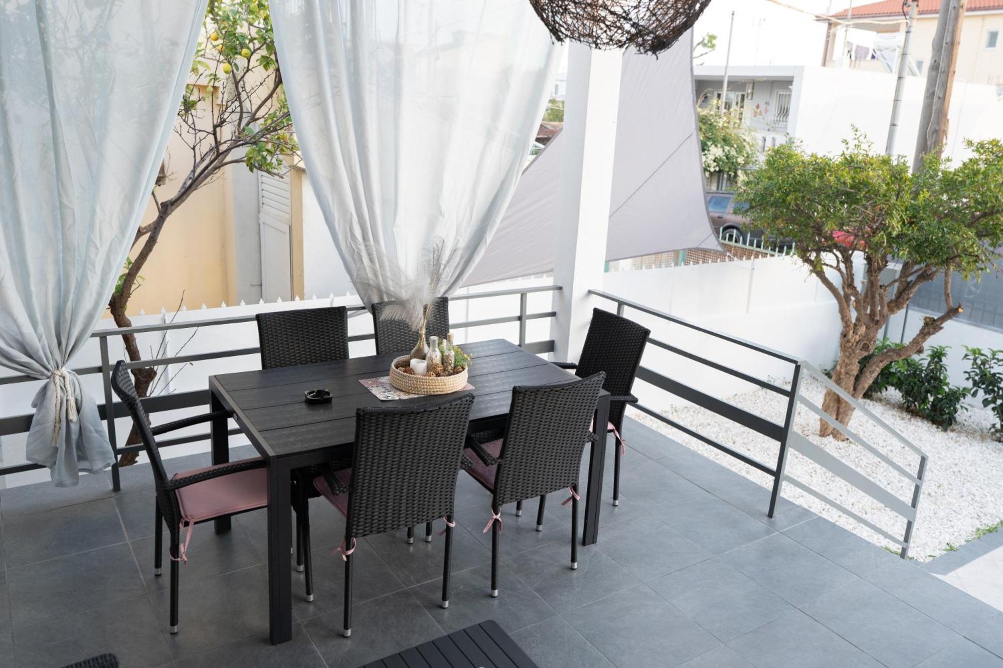 Seaside House In Nea Makri Villa Екстериор снимка